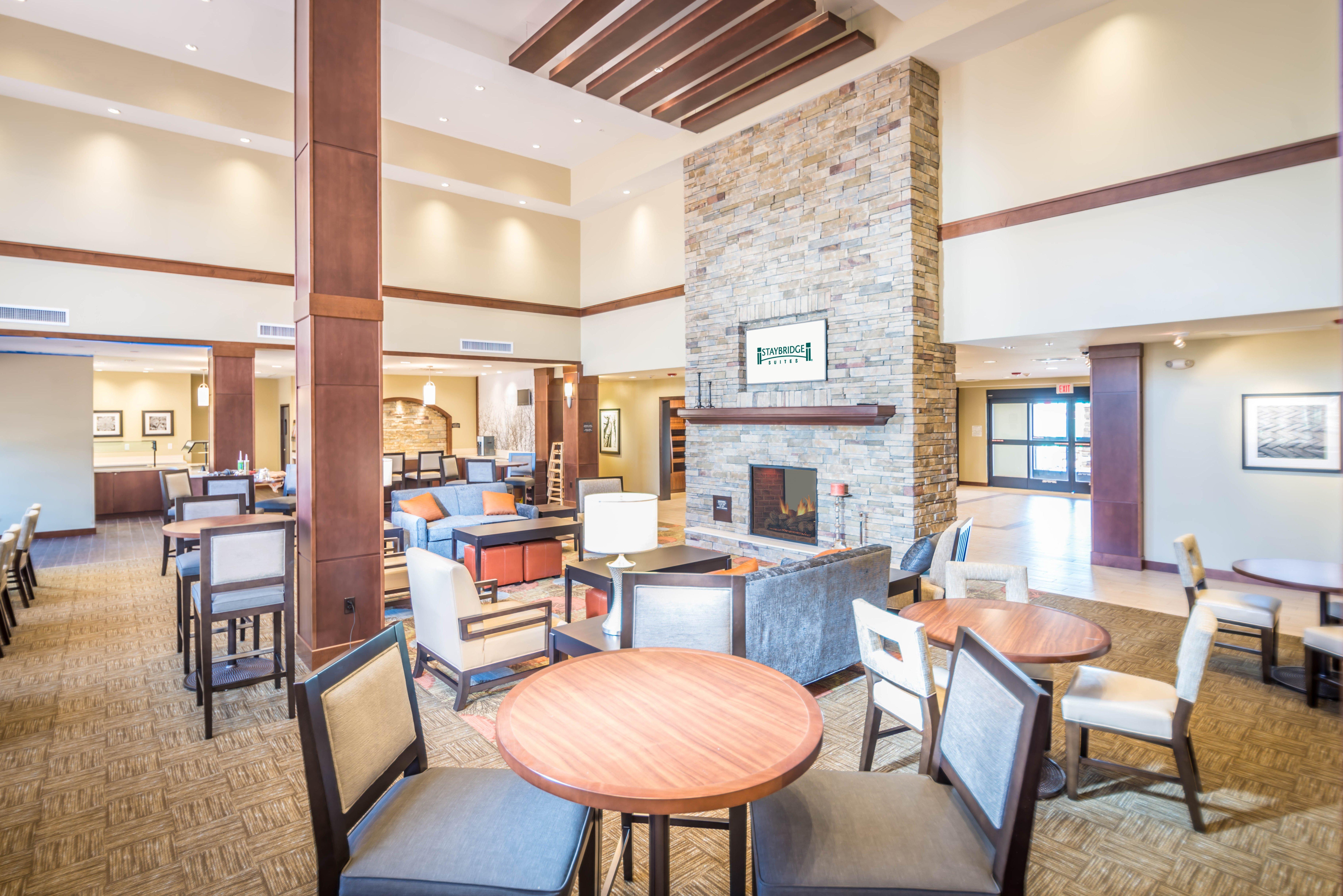 Staybridge Suites Sacramento-Folsom By Ihg Esterno foto