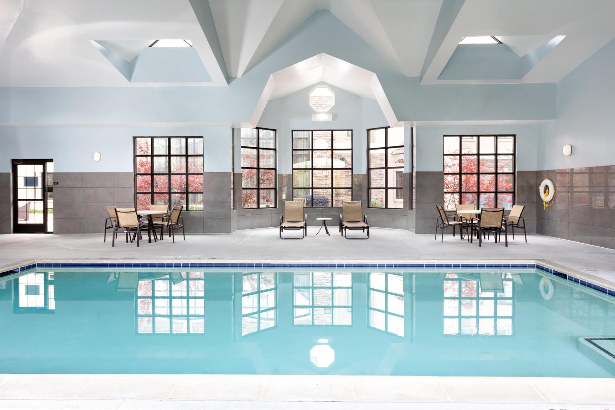 Staybridge Suites Sacramento-Folsom By Ihg Esterno foto