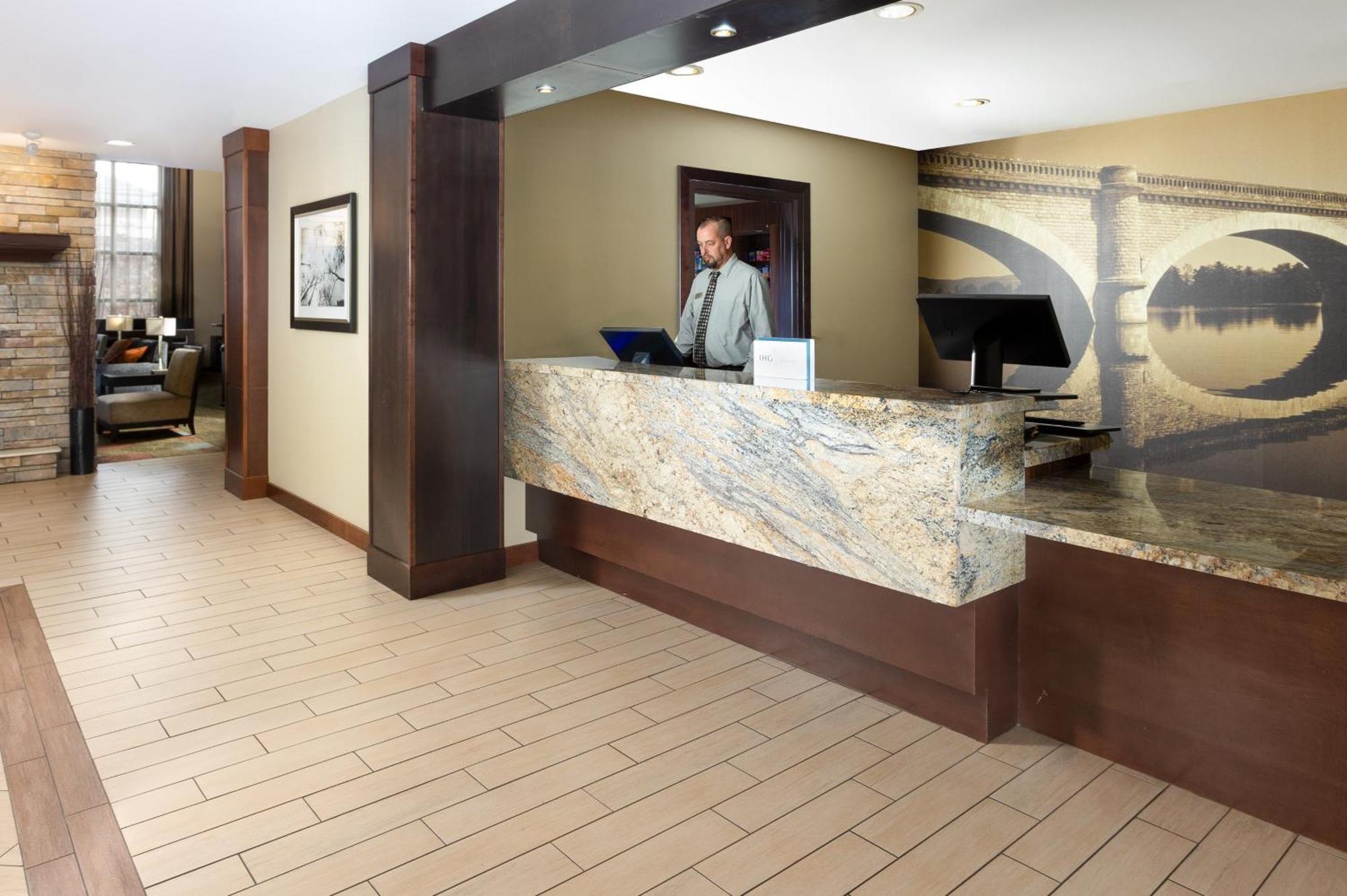 Staybridge Suites Sacramento-Folsom By Ihg Esterno foto