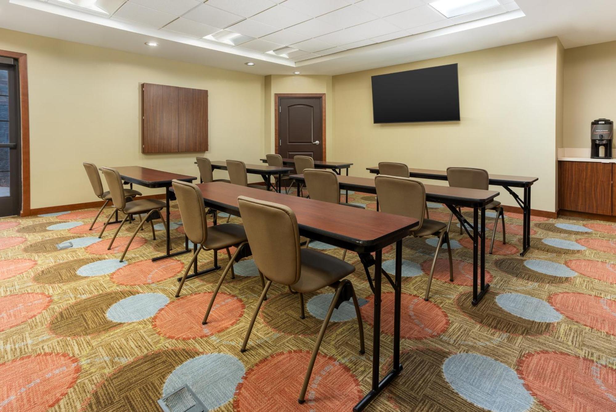 Staybridge Suites Sacramento-Folsom By Ihg Esterno foto